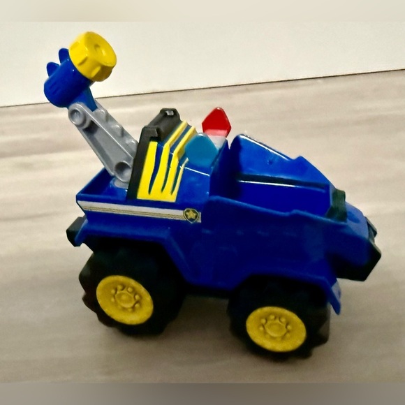 Rubble Crew Bark Yard Deluxe Dump Truck, PAW PATROL CHASE MISSION, set of 3 - Picture 3 of 4